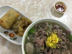 -华威达牛庄(黄埔大道西店)