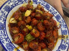 -江城燕子大排档(江汉路步行街店)