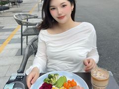 -ommo cafe(半岛城邦店)