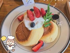 草莓舒芙蕾松饼-幸会吉市(丰泽店)