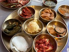 -新梦百货(民族店)