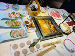 -焱三乐四川火锅店(经纬街店)