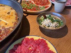 -卤校长重庆火锅(银泰城店)