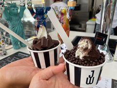 -JW德国冻酸奶Frozen Yogurt(龙湖成都滨江天街店)