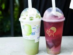 纯绿妍茶后-喜茶(北京三里屯太古里店)