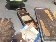 -铭牛烧肉·和牛海鲜自助(高新月牙湖店)