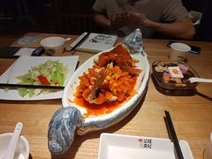 -吴越荣记苏州菜·松鼠桂鱼 100% 活鱼现做(月光码头店)