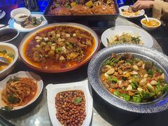 -巴特餐饮6加1音乐餐吧·新疆菜