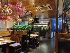 大堂-九號院子海鲜烧烤