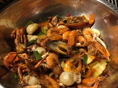 -七欣天香辣蟹火锅(上海银亿滨江店)