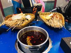 -马路边边串串香(双井直营店)