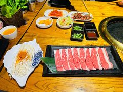 -小花花炭火烤肉·十五年延吉风味(左家庄店)