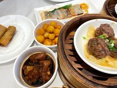 -万龙洲海鲜(大兴绿地缤纷城店)