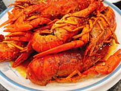三妹澳洲小龙虾-三妹小龙虾·黄油蟹(华侨城总店)