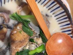 -鲜越鲜鱼粉(财富购物中心店)