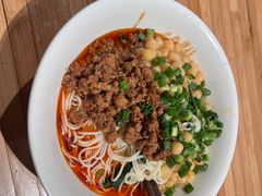 -周小波重庆小面·重庆名小吃(邹容路店)