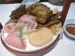 -江城小馆陕南妈妈菜·全球旅行餐厅(钟楼店)