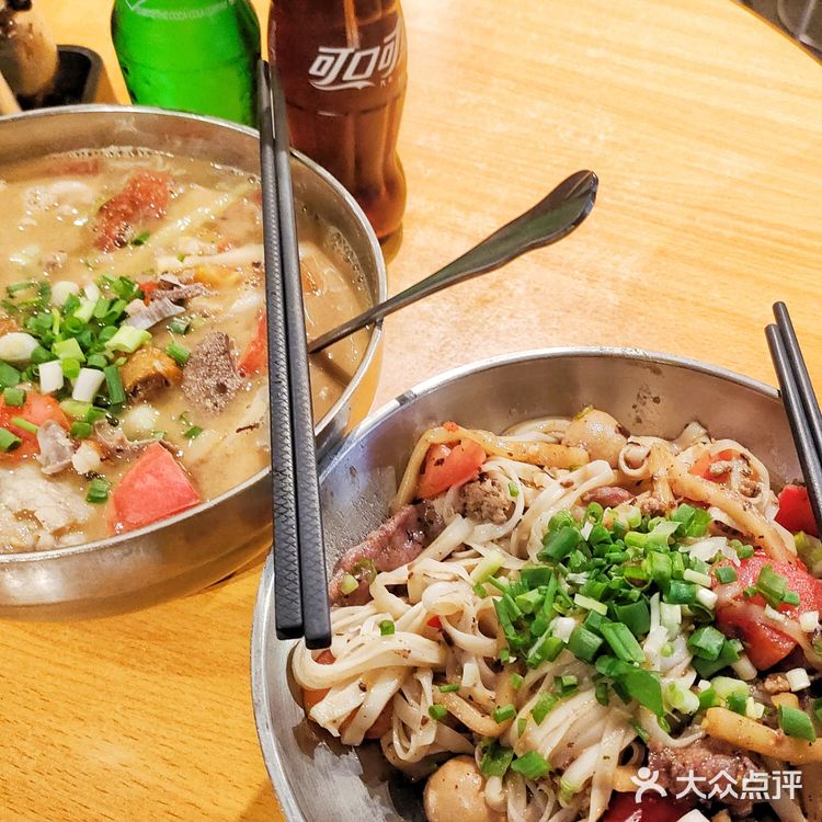 体育西！这家老友粉！我一周吃四次！！🤤