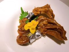 -韵秋荷(宝山龙湖天街店)
