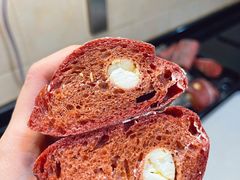 红菜头威廉芝士法包-PAPER STONE BAKERY(天汇广场店)