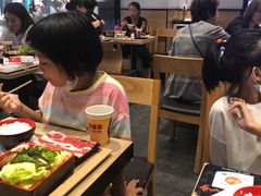 大堂-吉野家(红博中央公园店)