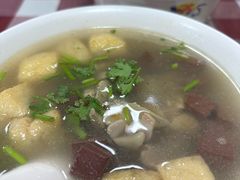-苓记南京鸭血粉丝.皮肚面(县东巷店)