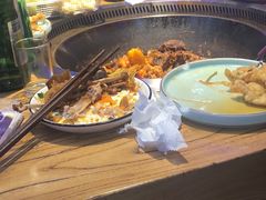 -山河屯铁锅炖(哈西站店)