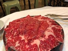 -鲜入围煮花胶鸡海鲜火锅