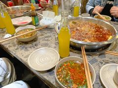 -肖肖酸萝卜鱼火锅(总店)