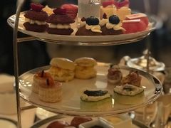 红丝绒下午茶-Salon de Ville浦江汇(上海外滩华尔道夫酒店店)