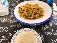 -旺角小渔村·海肠捞饭开创者(环山路店)