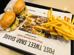 -The Habit Burger Grill 哈比特汉堡(爱琴海店)