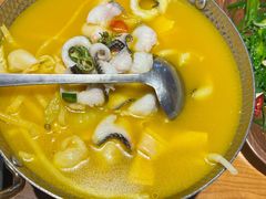 -隔壁老王·家常云南菜(花巷店)