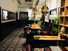 -拖板鞋咖啡旅行酒店(春熙路地铁站店)