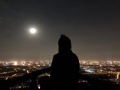 -鬼笑石后山停车场