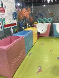 -小鸭先知婴儿游泳馆