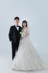 -Mu慕婚纱摄影·超级工作室