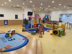 -红黄蓝早教(西海岸旗舰中心)