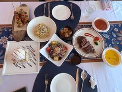 -圣彼得堡观江俄餐厅(中央大街黑金冠店)