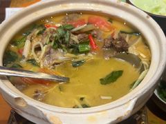 -老滇山寨•云南特色菜•地方菜•民族风情歌舞表演(金碧店)