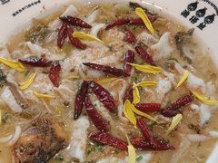 -渔语鱼酸菜鱼新川菜(来福士店)