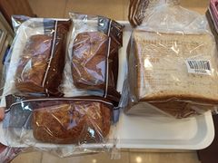 白脱牛奶全麦吐司-红宝石·鲜奶小方(万航店)