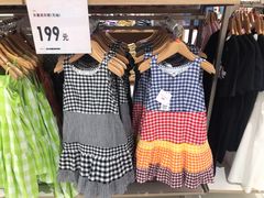 -优衣库(南京建邺万达广场店)