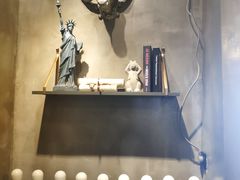 -HIGH FIVE哈福手工汉堡(桂林路店)