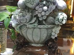 -花鸟鱼虫鲜花绿植市场(玉泉路店)
