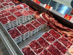 -杨老板·海鲜集市火锅·鲜切牛肉(中防万宝店)