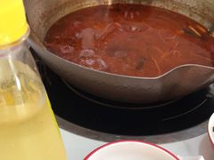 -毛辣果·贵州红酸汤牛肉火锅(西单店)