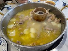 -朴小妹人参鸡汤火锅(长白山万达店)