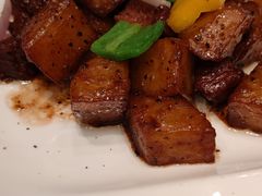 彩椒牛肉粒-亢龙太子酒轩(东湖店)