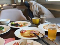 -南郊宾馆·风味自助餐厅·山东十六地市特色菜